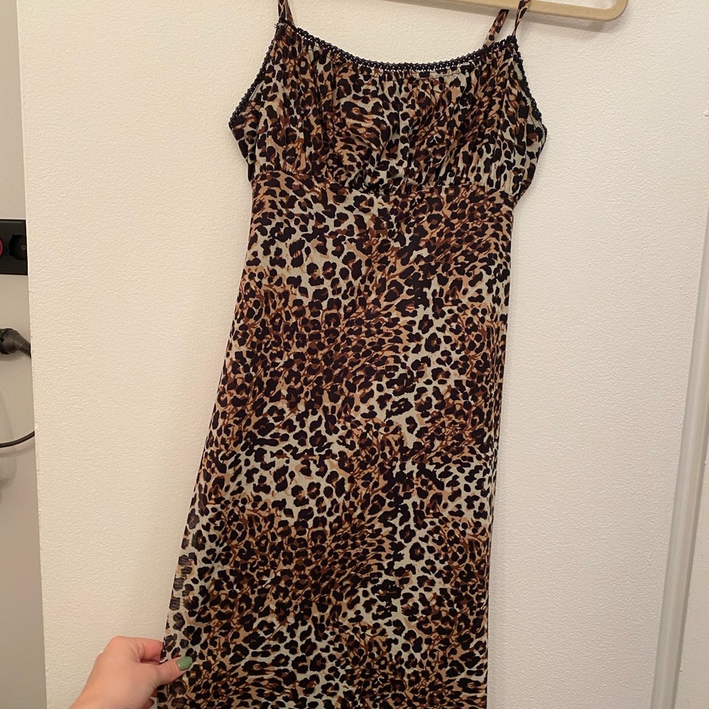 Stretchy cheetah slip dress